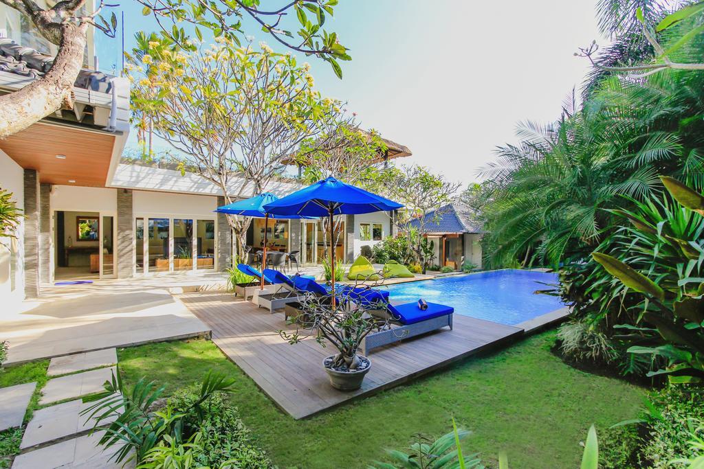 Villa La Luvier Canggu  Bagian luar foto